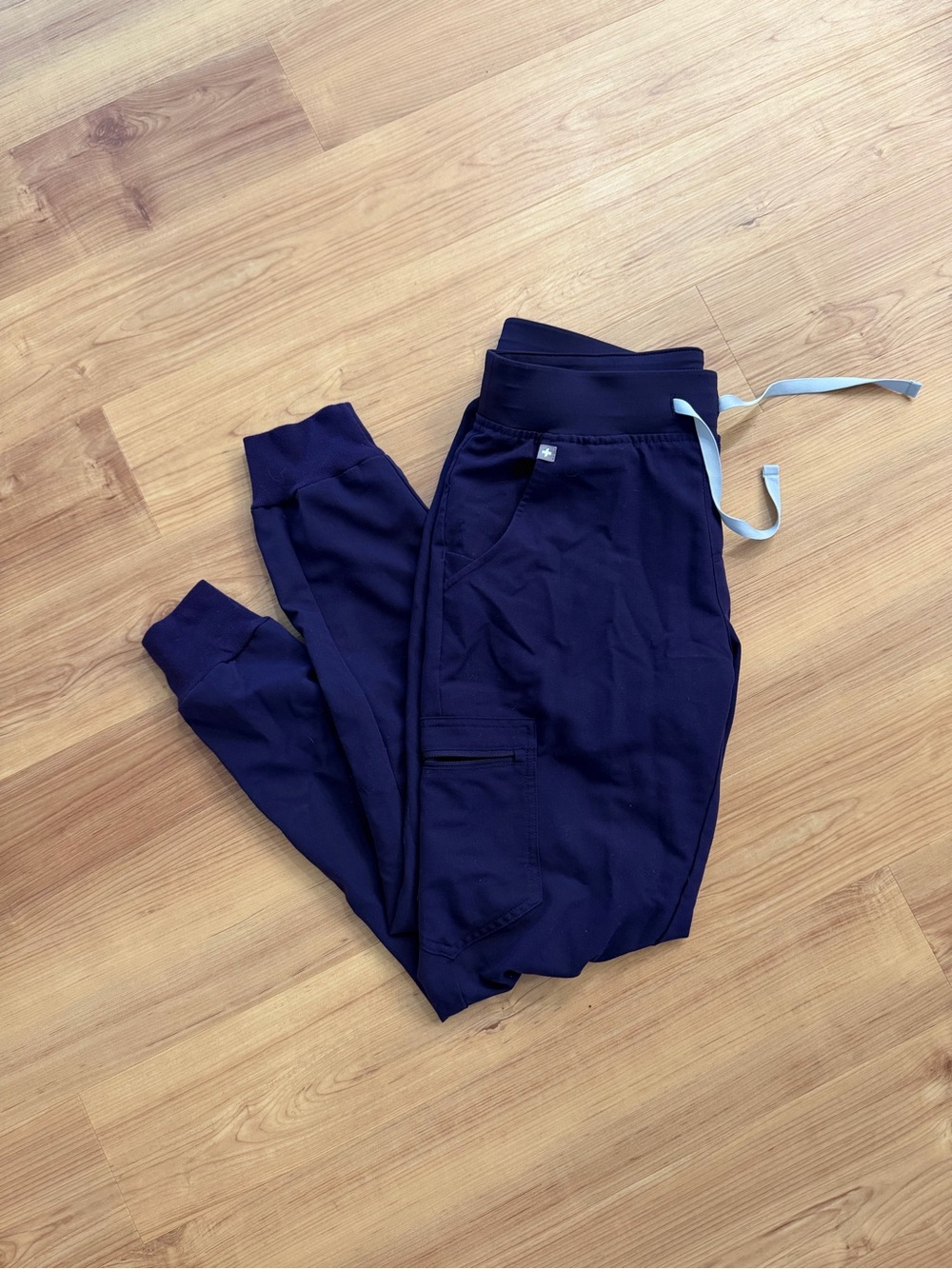 Figs Navy Jogger Sweatpants with Light Blue Drawstring - Kids